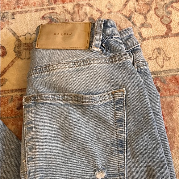 Classic Light Blue Straight Leg Women's Jeans - Picture 2 of 12